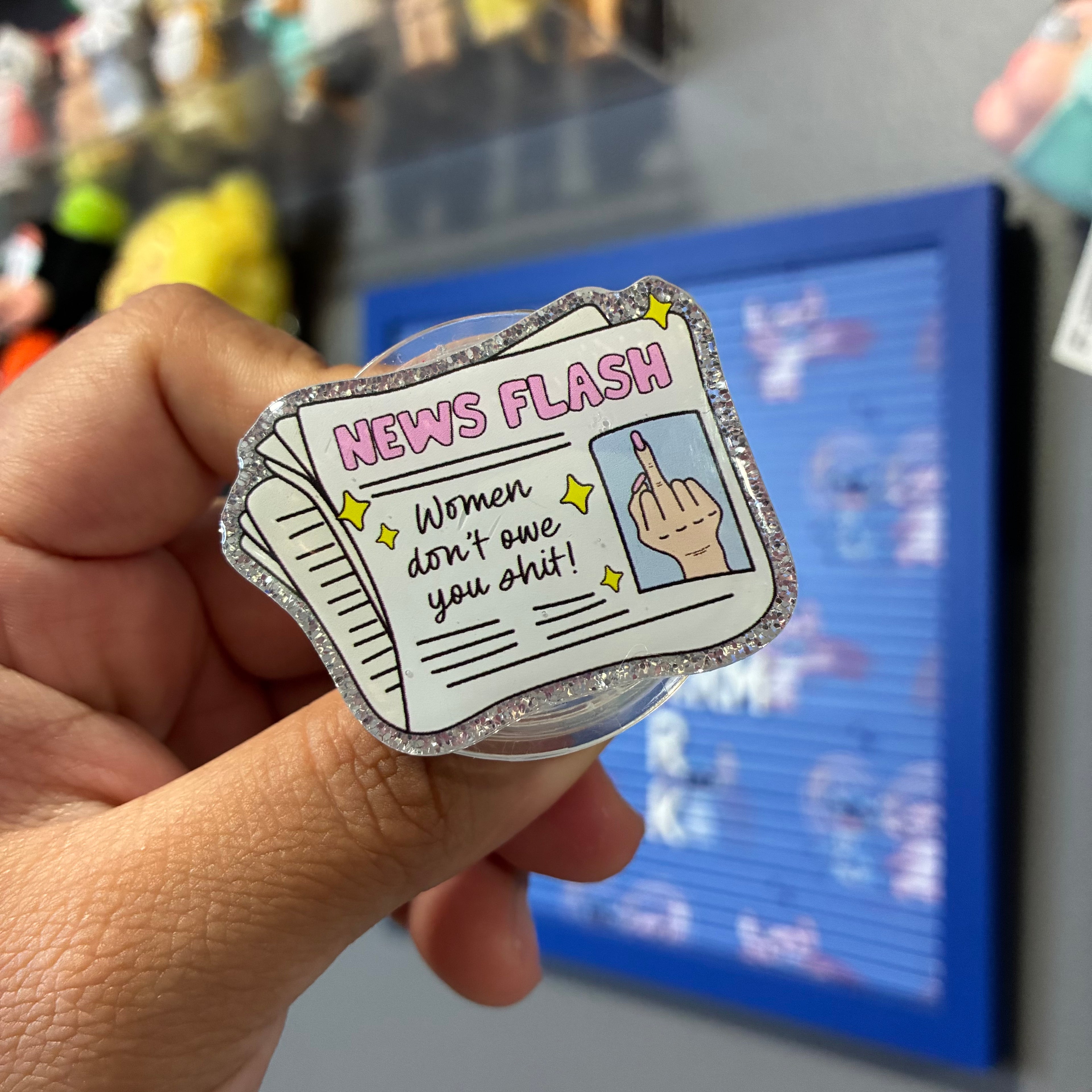 POP SOCKETS