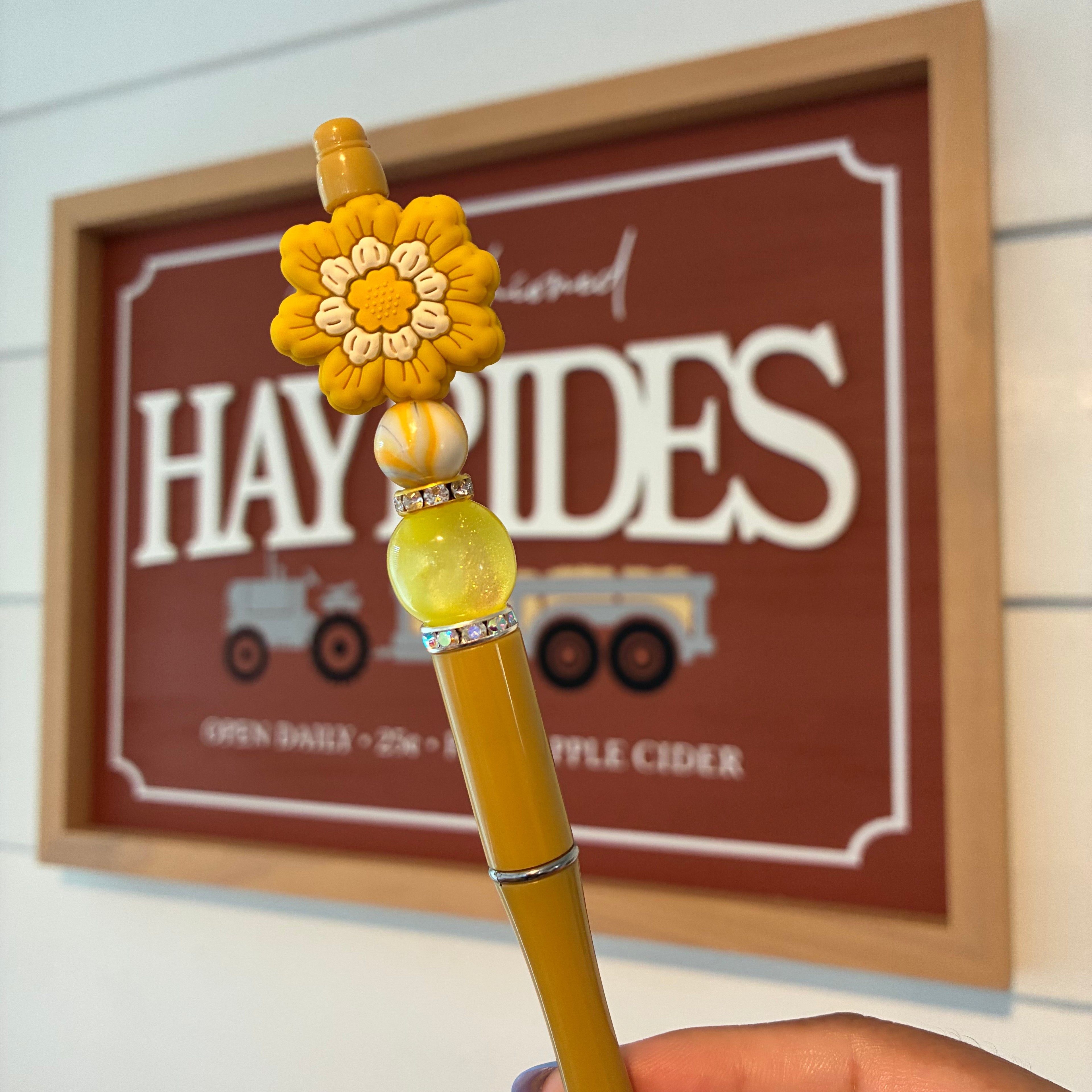 Yellow Flower Pen