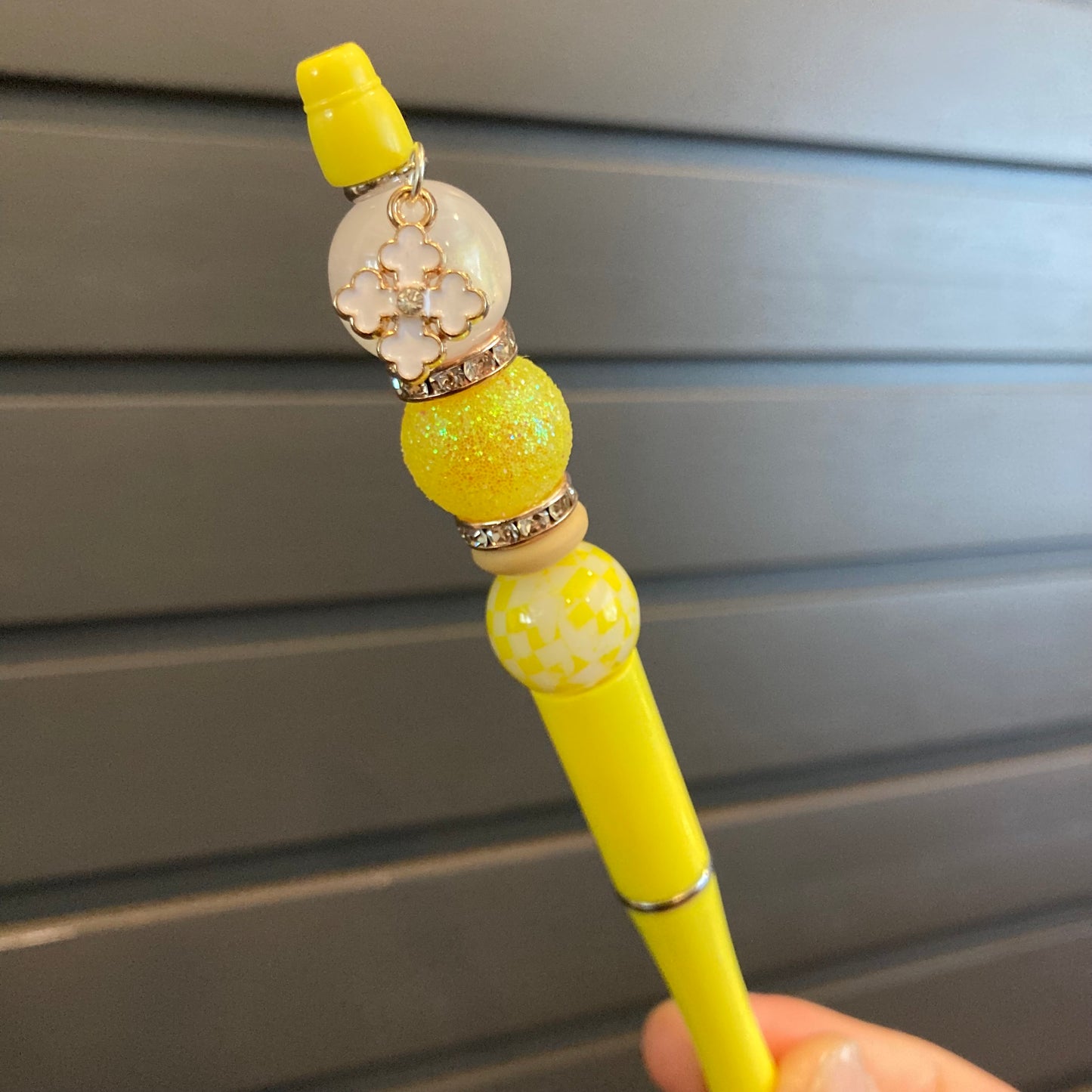Clover Charm Pen