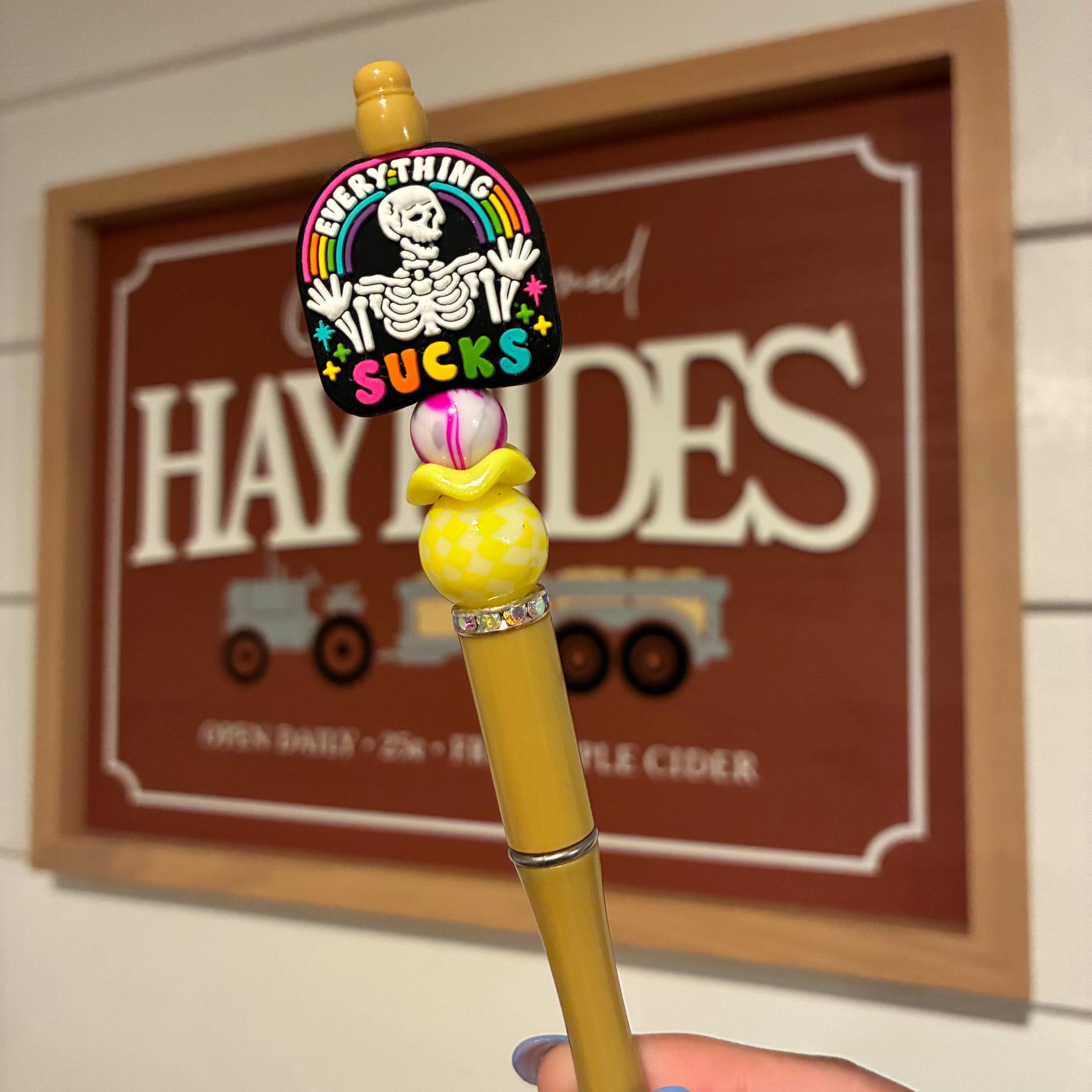 Everything’s S*ck Pen