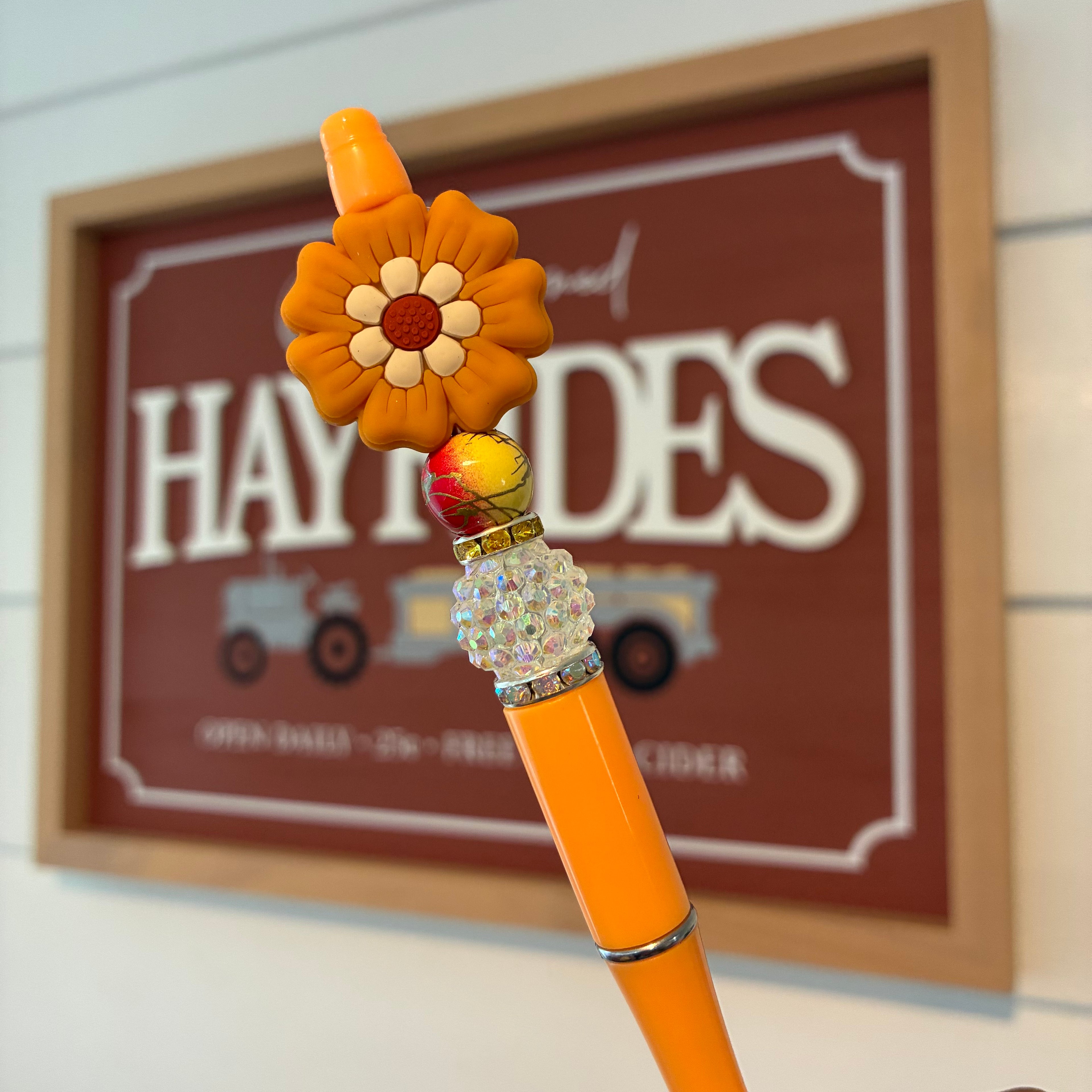 Orange Pen
