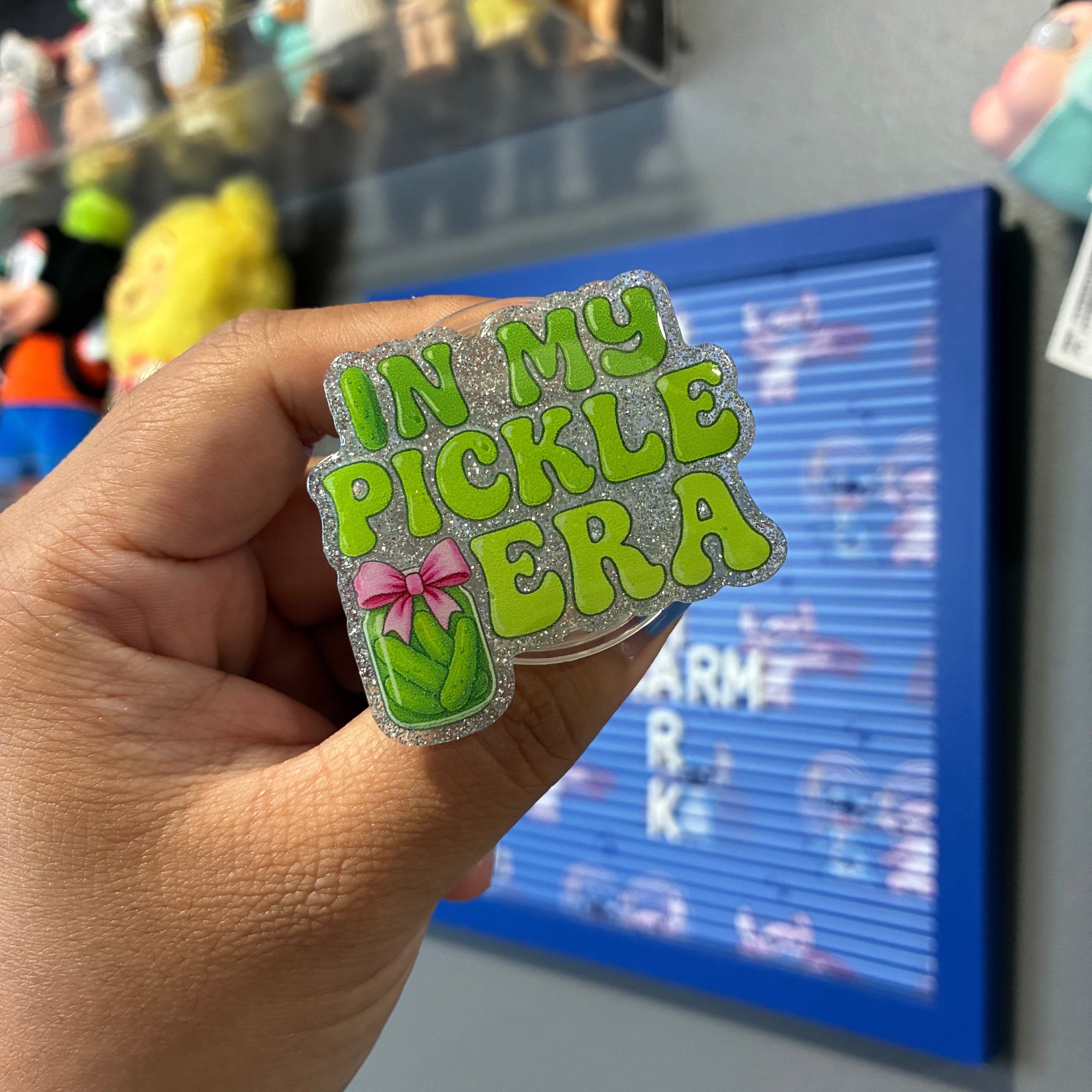 POP SOCKETS