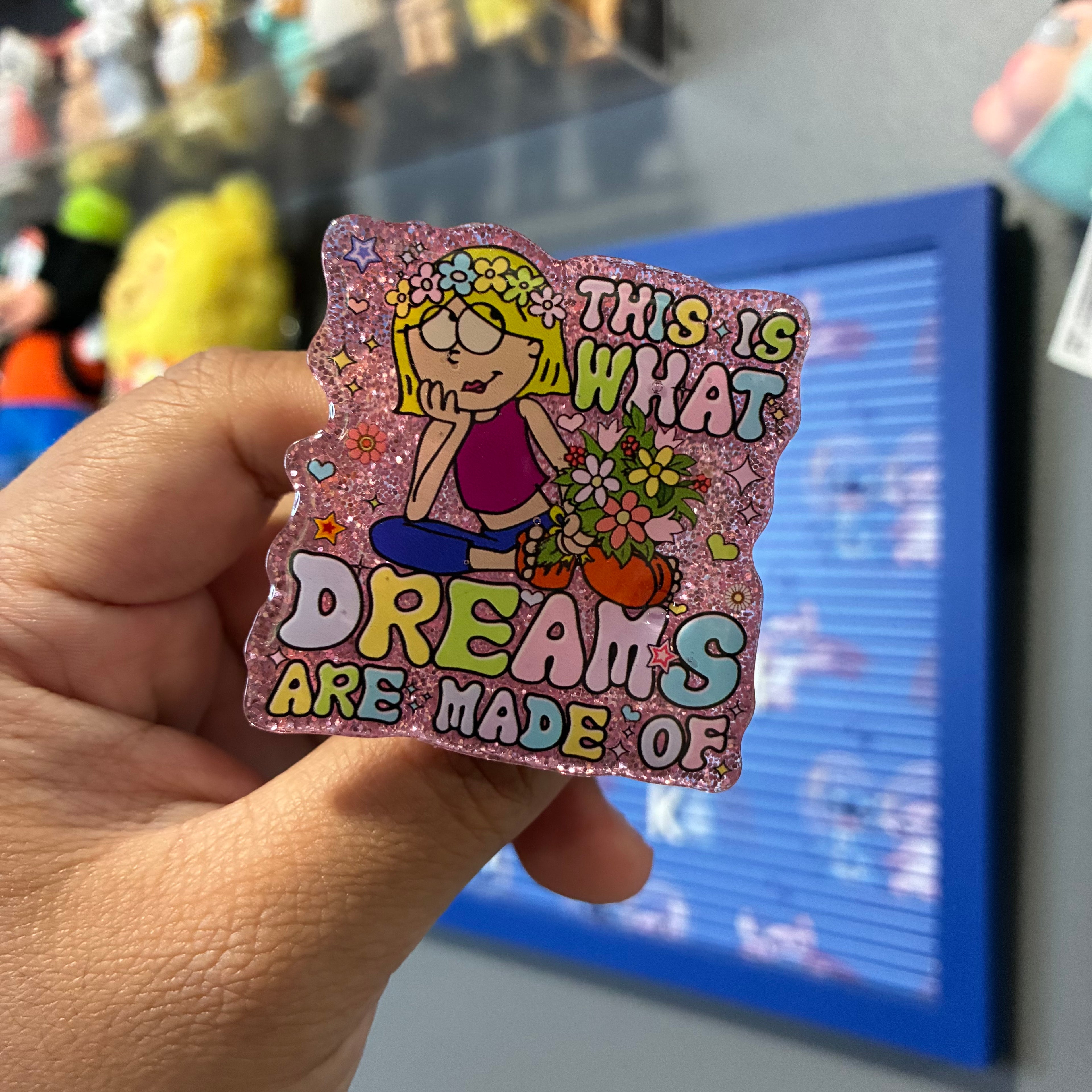 POP SOCKETS