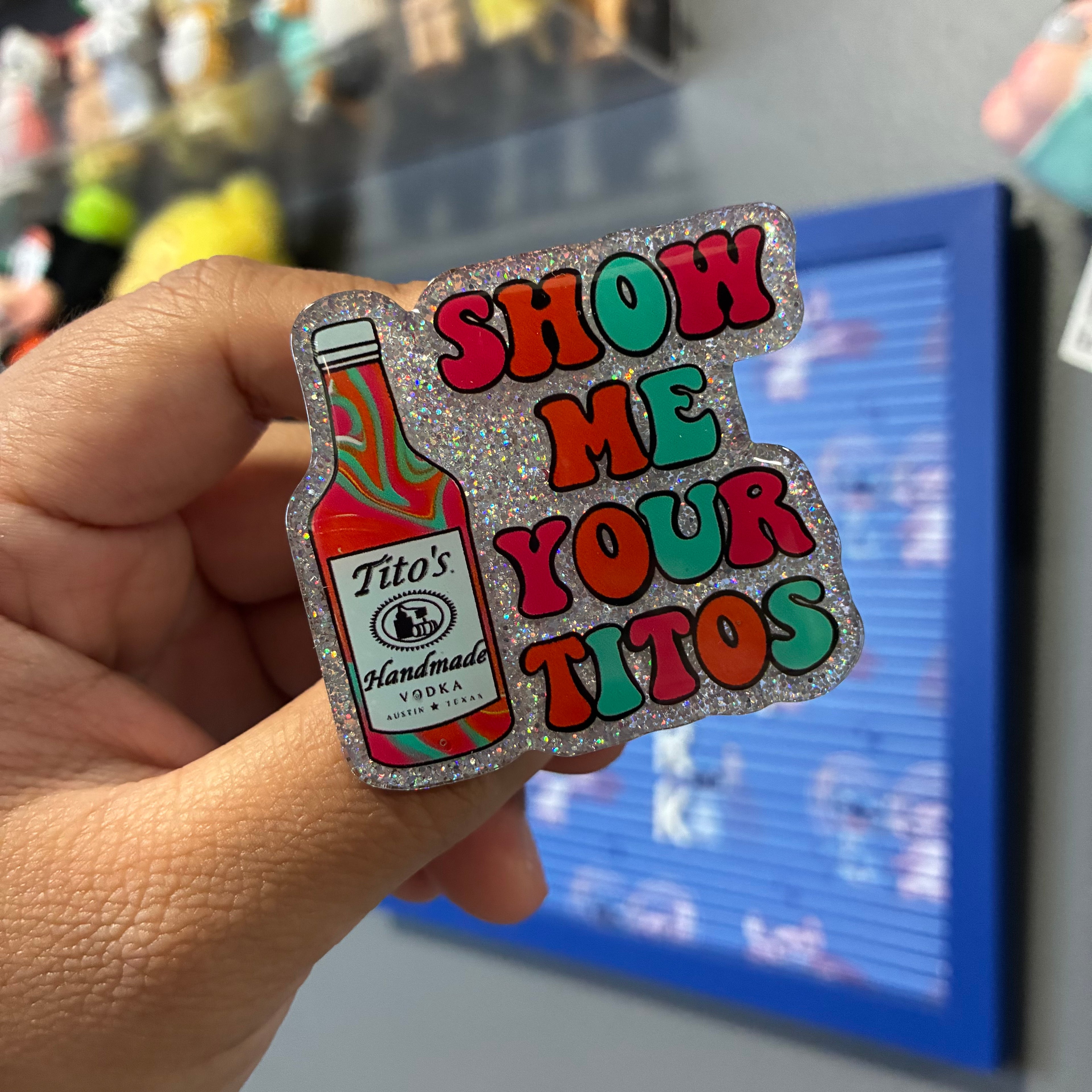 POP SOCKETS