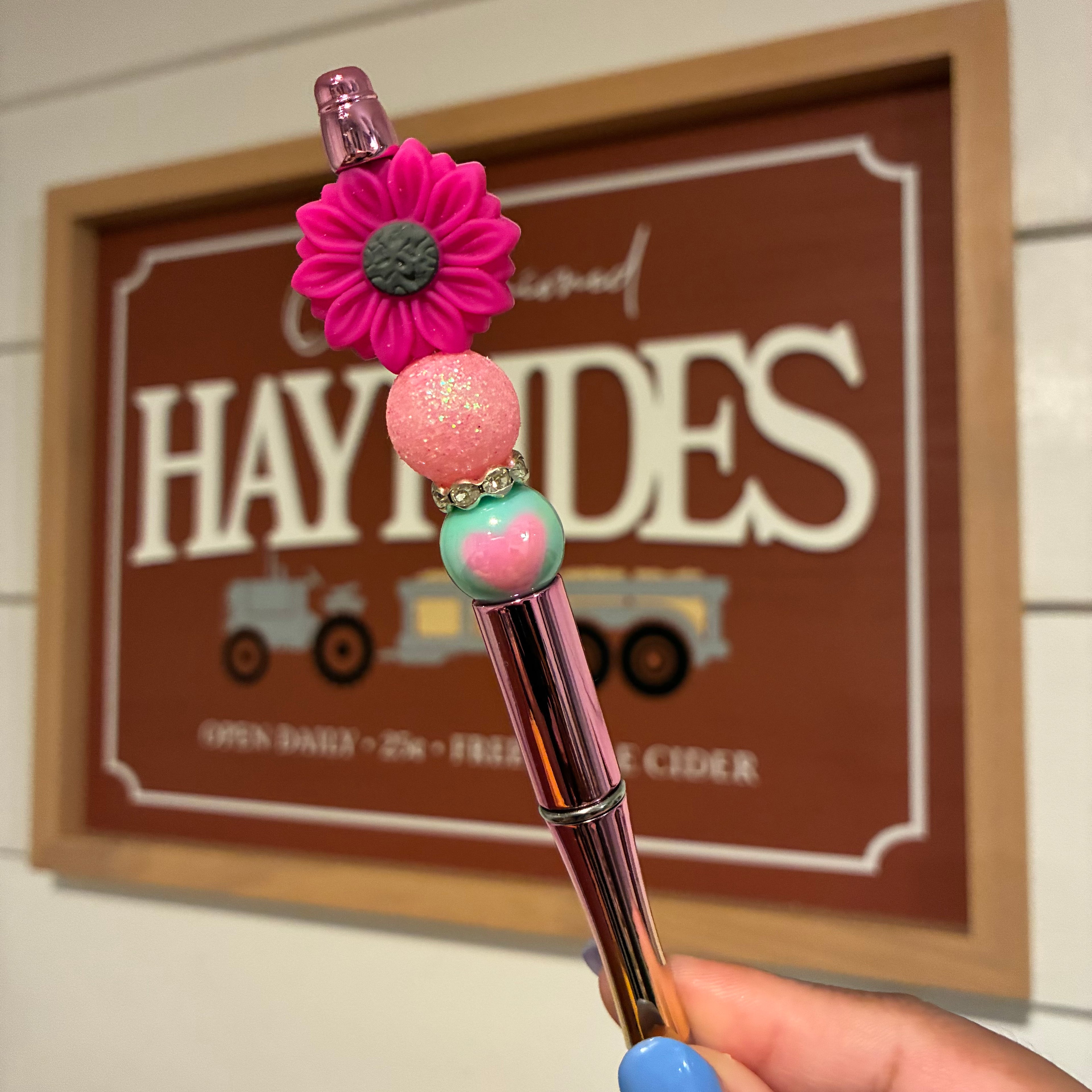 Fuchsia Flower Pen