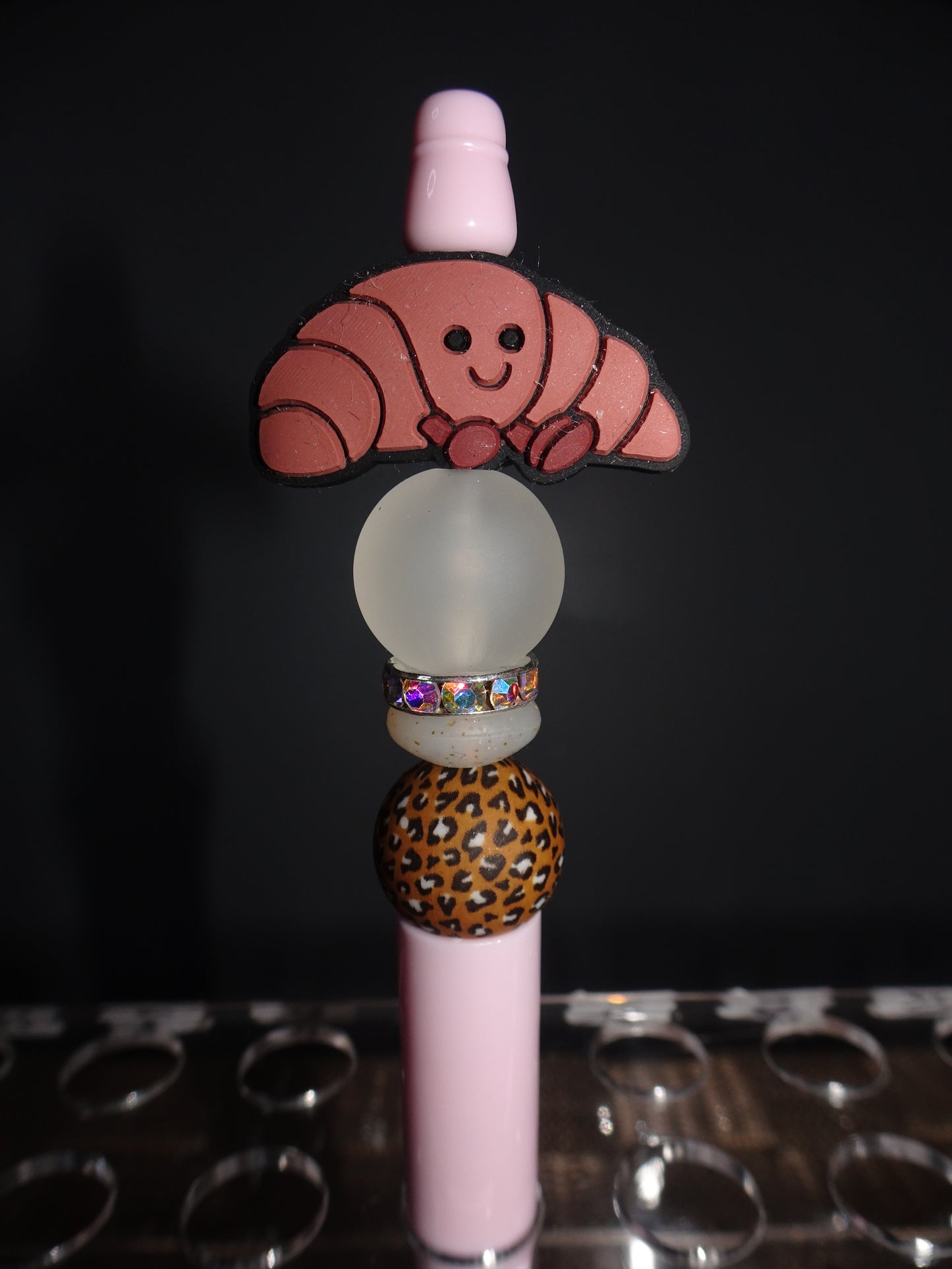Croissant Pen