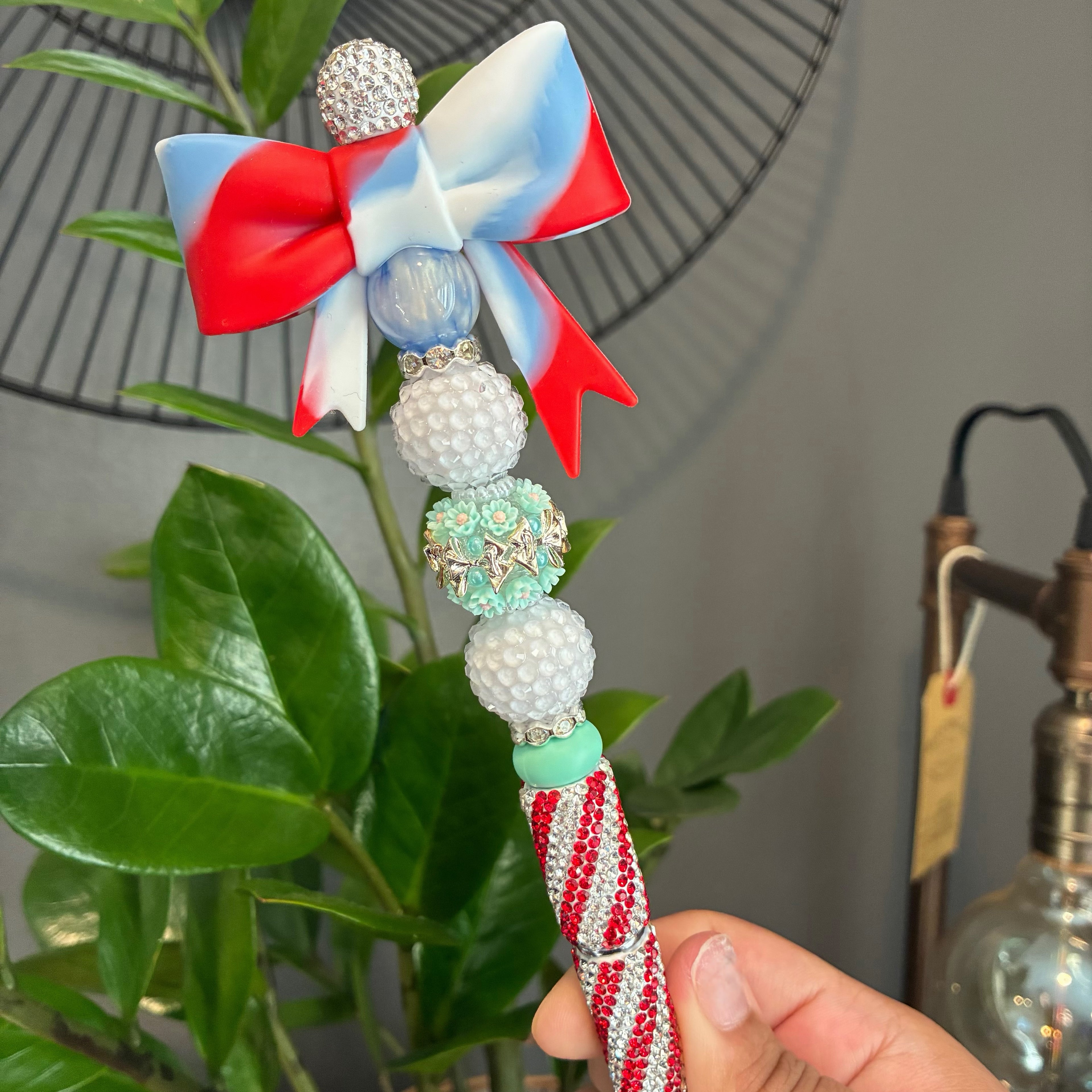 Big Bow Bling Pen